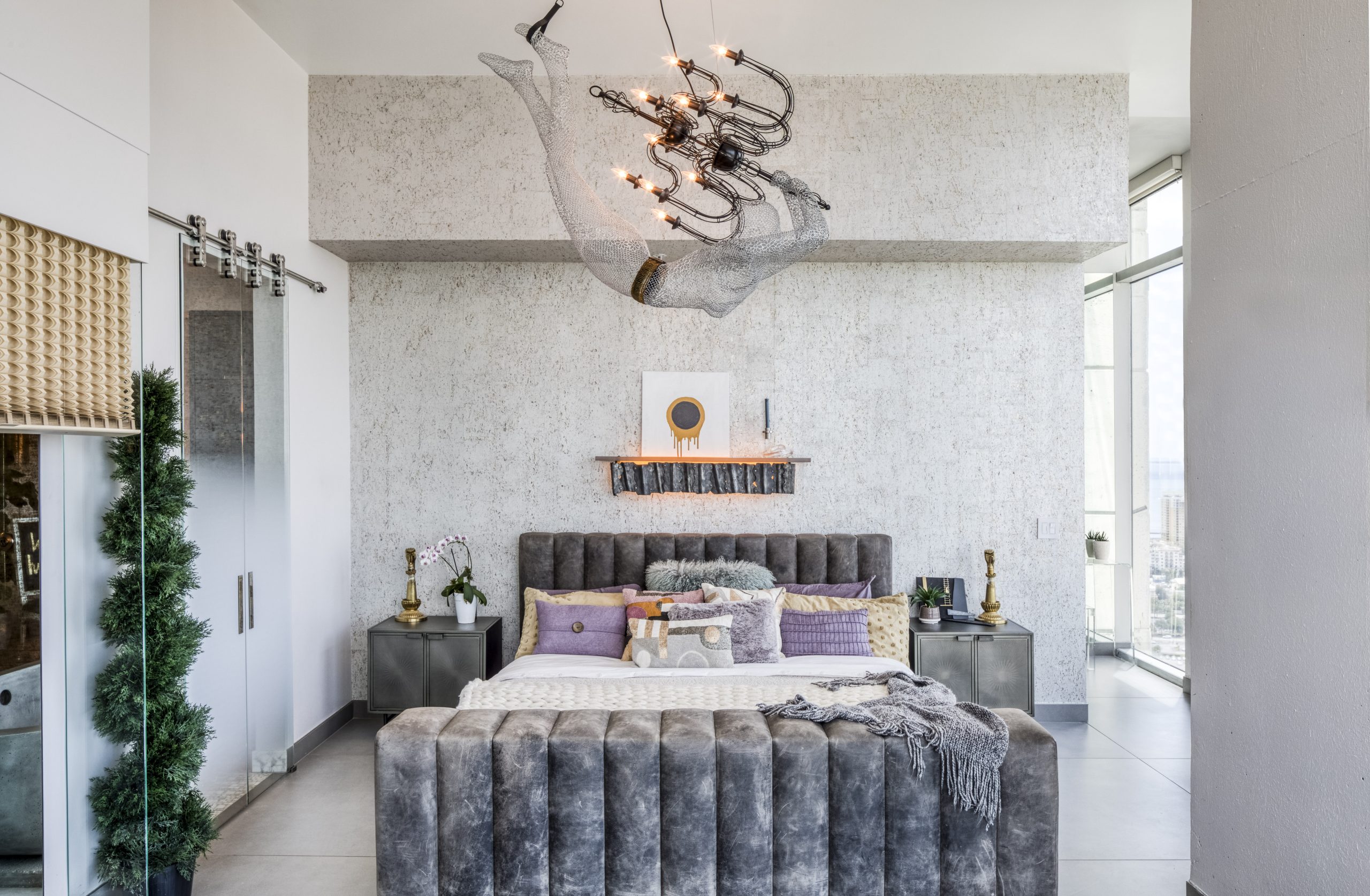 SkyPointe Penthouse​
